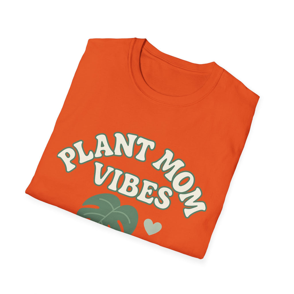 Plant Mom Vibes T-Shirt | Plant Lover Shirt, Botanical Graphic Tee